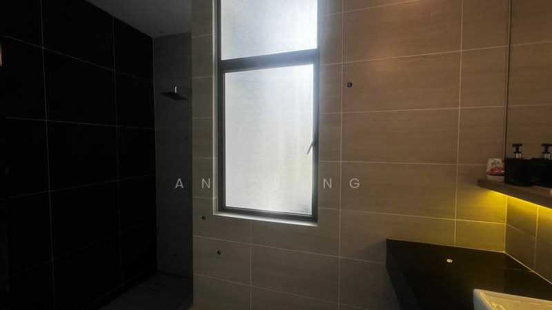 Semi-Detached House for Sale in Kajang (Selangor) - Angel Ng - Bathroom - PropertyGuru.com.my
