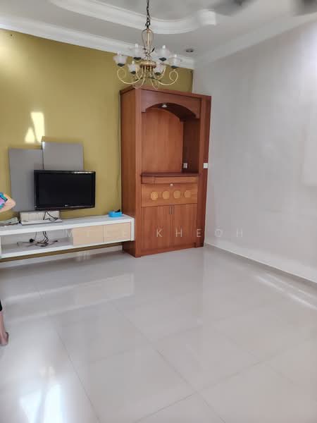 2.5-storey Terraced House for Sale in Sungai Ara (Penang) - Mike Kheoh - Living Room - PropertyGuru.com.my