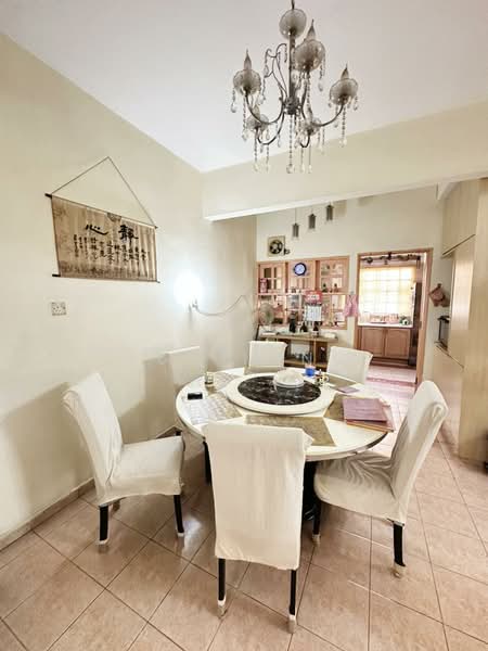 2-storey Terraced House for Sale in Taman Sungai Besi Indah (Seri Kembangan) - Jun Ming - Dining Room - PropertyGuru.com.my