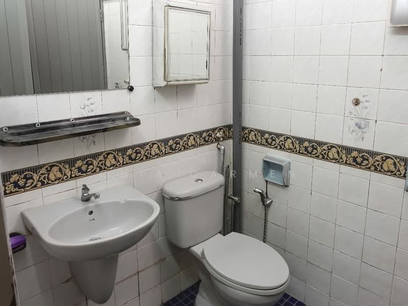 Rumah Teres 2 Tingkat untuk Dijual di Taman Klang Utama (Kapar) - Chia Carmen - Bathroom - PropertyGuru.com.my