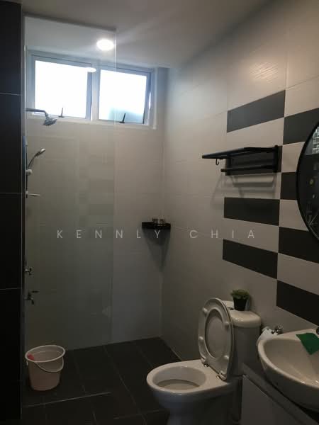 Condominium for Rent at The Seed Taman Sutera Utama - Kennly Chia - Bathroom - PropertyGuru.com.my