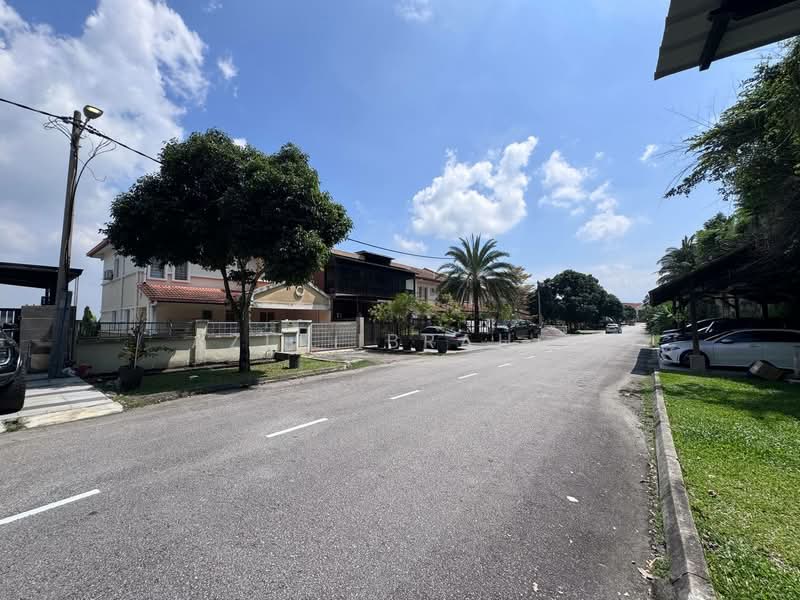 Semi-Detached House for Sale in Ukay Perdana (Ulu Kelang) - Azli Ibrahim - Exterior - PropertyGuru.com.my