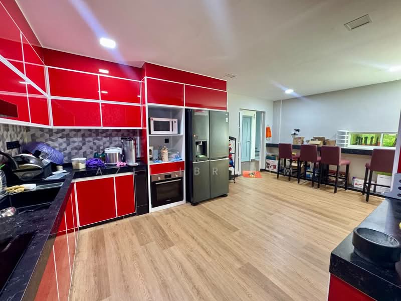Semi-Detached House for Sale in Ukay Perdana (Ulu Kelang) - Azli Ibrahim - Kitchen - PropertyGuru.com.my