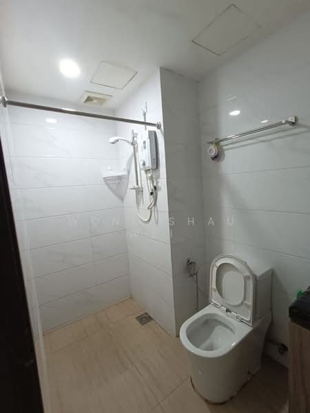 Service Residence for Rent at Country Garden Central Park - Wong Shau Wei - PropertyGuru.com.my