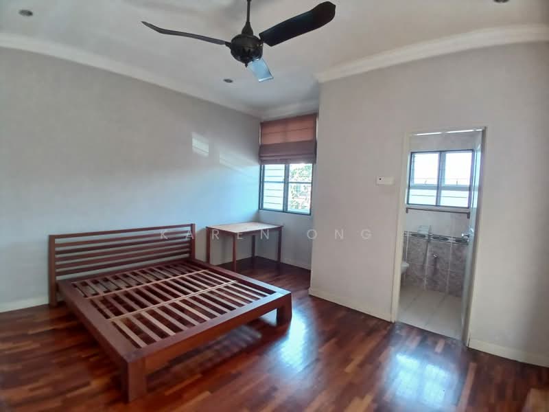 2-storey Terraced House for Sale in Putra Heights (Subang Jaya) - Karen Ong - Bedroom - PropertyGuru.com.my