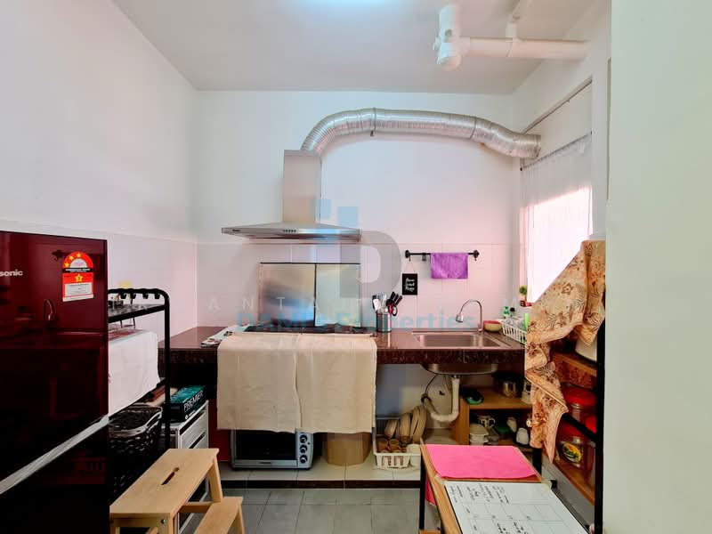 Apartment for Sale at Alam Budiman (Sri Budiman) - Irmantaha Tamin - Kitchen - PropertyGuru.com.my
