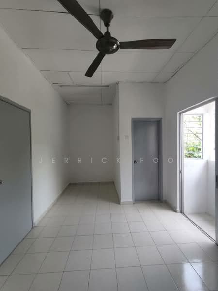 Rumah Teres 2 Tingkat untuk Dijual di Taman Lestari Putra (Seri Kembangan) - Jerrick Foo - Interior - PropertyGuru.com.my