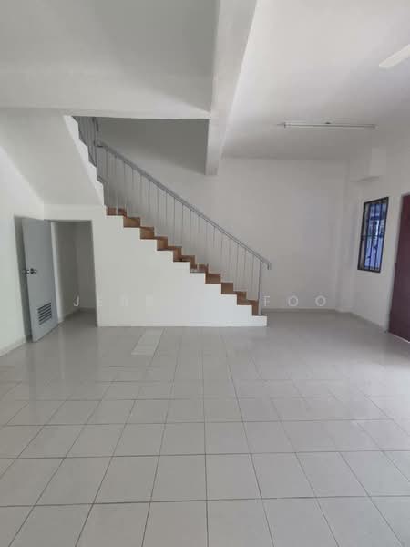 Rumah Teres 2 Tingkat untuk Dijual di Taman Lestari Putra (Seri Kembangan) - Jerrick Foo - Interior - PropertyGuru.com.my