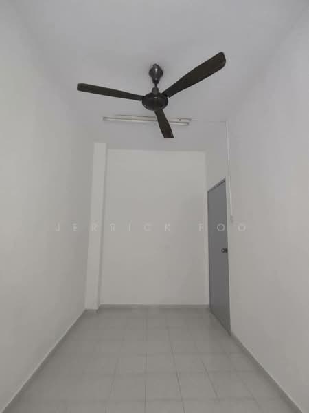 Rumah Teres 2 Tingkat untuk Dijual di Taman Lestari Putra (Seri Kembangan) - Jerrick Foo - Interior - PropertyGuru.com.my