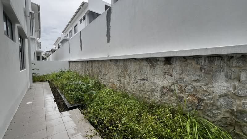 Semi-Detached House for Sale in Taman Semanja (Kajang) - Angel Ng - Exterior - PropertyGuru.com.my