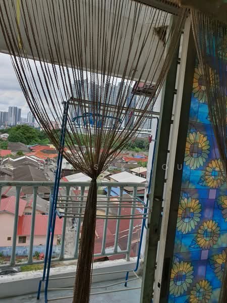 Apartment for Sale at Teratai Mewah Apartment Block 4 & 6 - Foo Sek Mou - Balcony - PropertyGuru.com.my