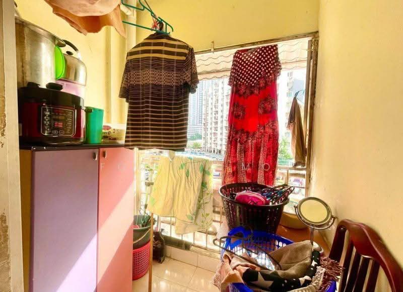 Pangsapuri untuk Dijual di Teratai Mewah Apartment Block 4 & 6 - Foo Sek Mou - Balcony - PropertyGuru.com.my
