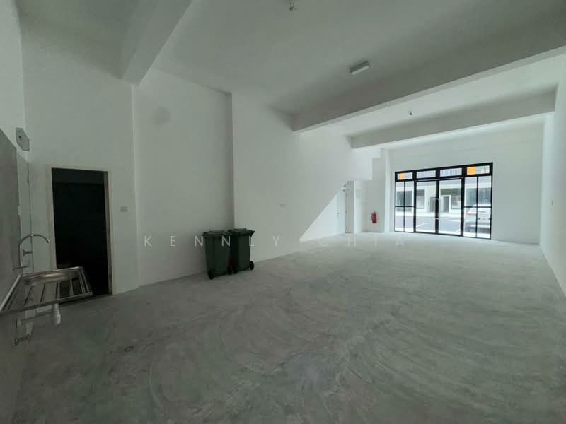 Shop for Rent in Johor Bahru (Johor) - Kennly Chia - Interior - PropertyGuru.com.my