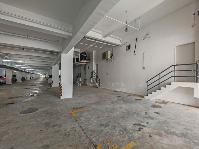 Shop for Rent in Johor Bahru (Johor) - Kennly Chia - Car Park - PropertyGuru.com.my