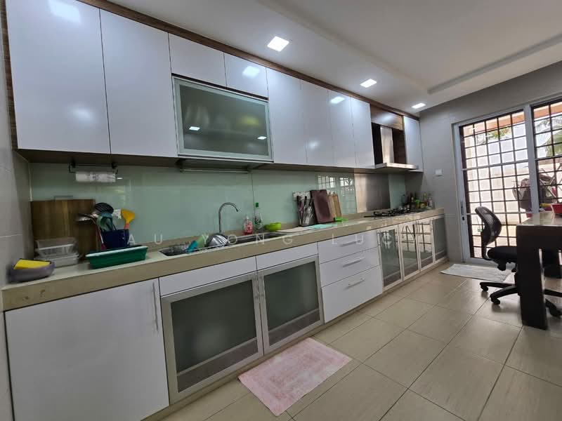 Rumah Berkembar untuk Dijual di Taman Molek (Johor Bahru) - Au Yong Lucy - Kitchen - PropertyGuru.com.my