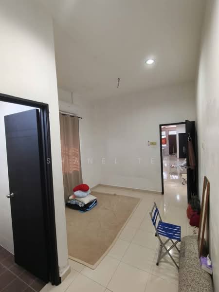 1-storey Terraced House for Sale in Kluang (Johor) - Shanel Tee - Interior - PropertyGuru.com.my