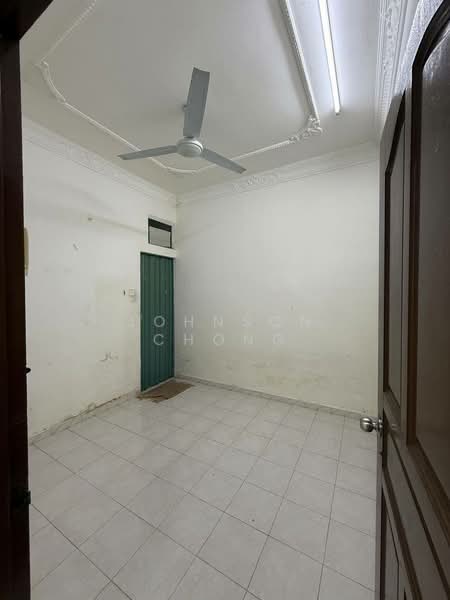 Rumah Teres 1 Tingkat untuk Dijual di Taman Universiti (Skudai) - Johnson Chong - Interior - PropertyGuru.com.my
