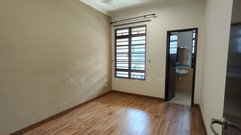2-storey Terraced House for Sale in Bandar Kinrara Seksyen 5 (Bandar Kinrara) - Kenny Koh - Interior - PropertyGuru.com.my