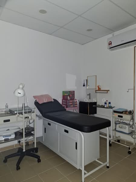 Kedai untuk Disewa di Taman Dato Ahmad Razali (Ampang) - Louis Wong - Interior - PropertyGuru.com.my