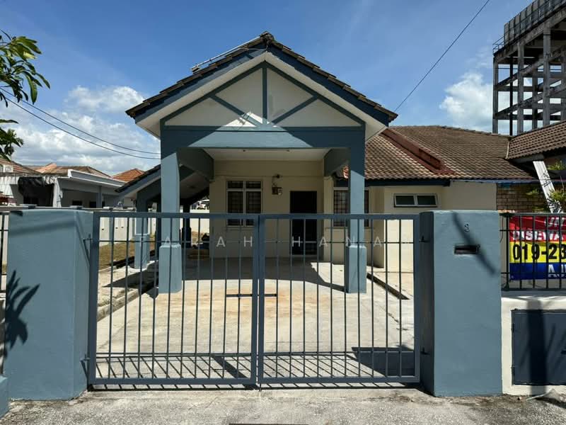 Semi-Detached House for Rent in Sepang (Selangor) - Farah Hanan - Exterior - PropertyGuru.com.my
