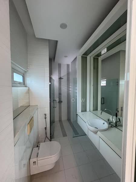 Bungalow for Rent in KL City Centre (Kuala Lumpur) - CS OW - Bathroom - PropertyGuru.com.my