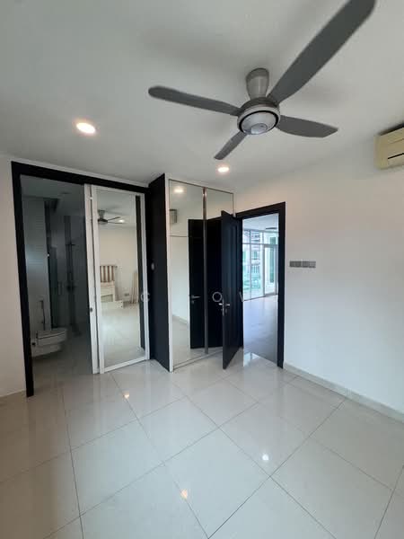 Bungalow for Rent in KL City Centre (Kuala Lumpur) - CS OW - Bathroom - PropertyGuru.com.my
