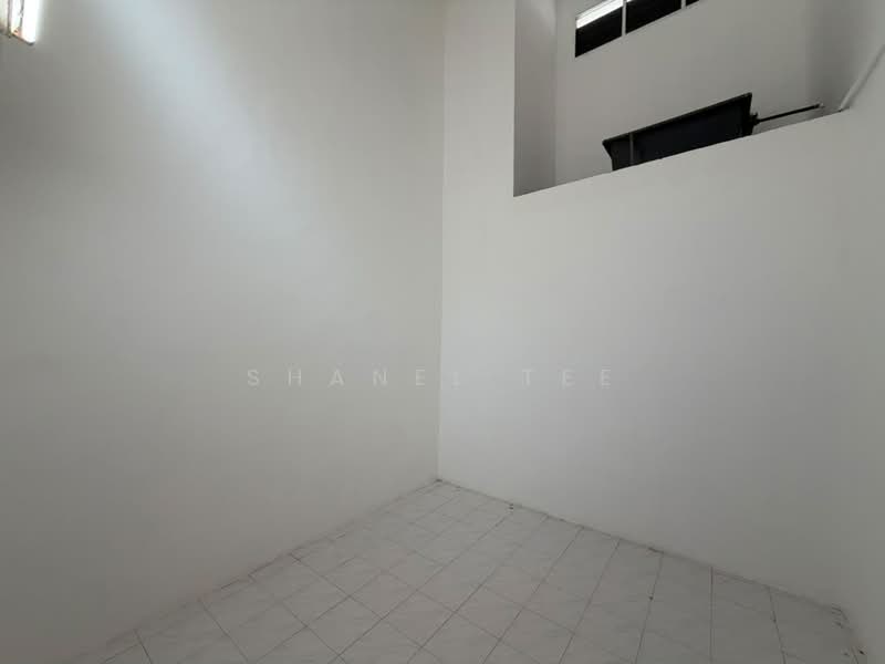 1-storey Terraced House for Sale in Kluang (Johor) - Shanel Tee - Interior - PropertyGuru.com.my