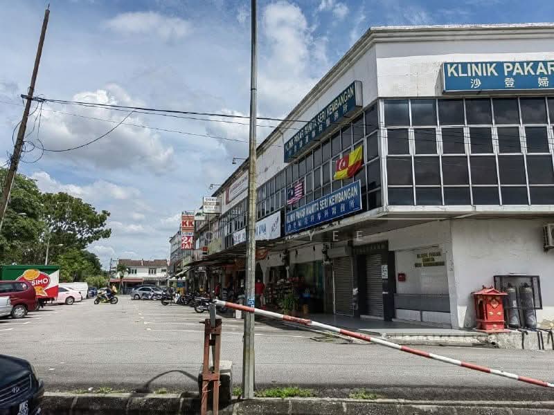 Rumah Flat untuk Dijual di Taman Sungai Besi Indah - Moon Yee - Exterior - PropertyGuru.com.my