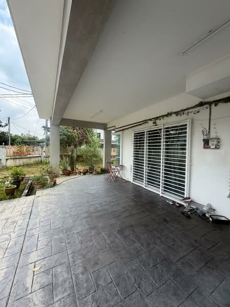Rumah Teres 2 Tingkat untuk Dijual di Taman Pelangi Semenyih 2 (Semenyih) - KC KAW - Exterior - PropertyGuru.com.my