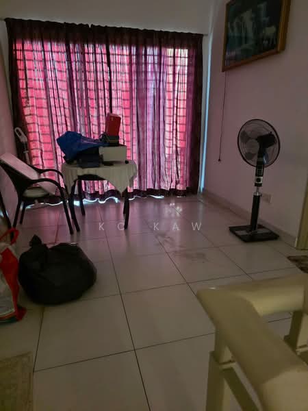 Rumah Teres 2 Tingkat untuk Dijual di Taman Pelangi Semenyih 2 (Semenyih) - KC KAW - Living Room - PropertyGuru.com.my