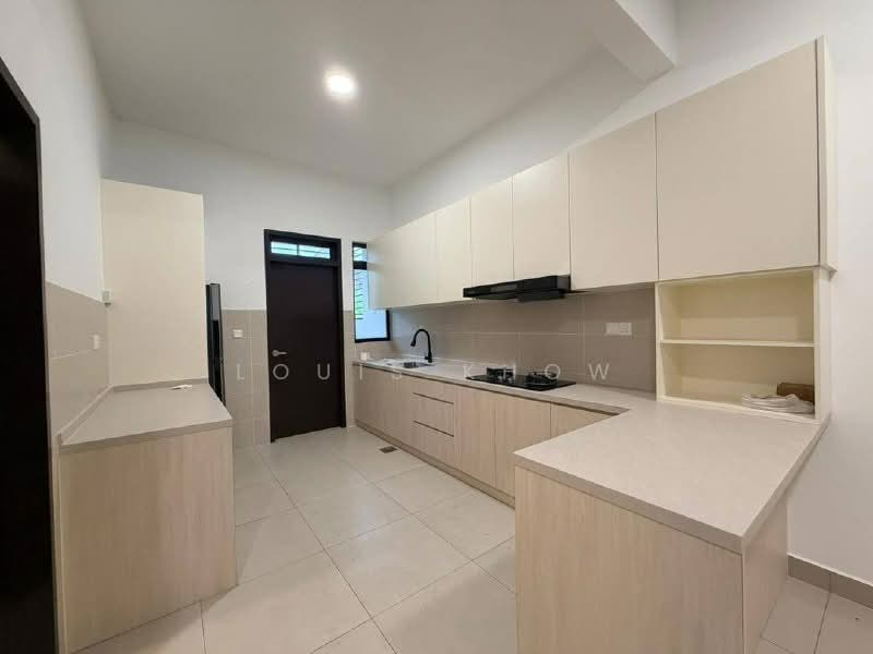 Rumah Teres untuk Disewa di Iskandar Puteri (Nusajaya) (Johor) - Louis Khow - Kitchen - PropertyGuru.com.my