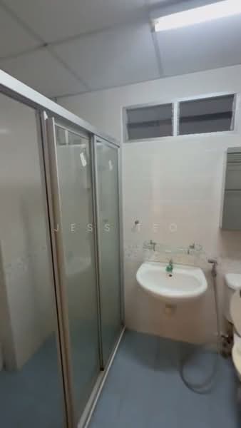 Condominium for Rent at Putra Place Condominium - Jess Teo - Bathroom - PropertyGuru.com.my