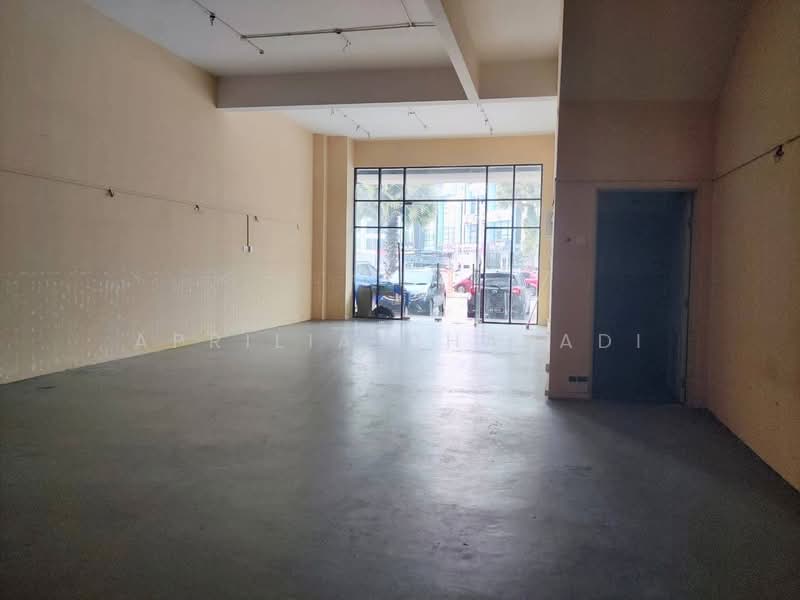 Kedai untuk Disewa di Bandar Dato Onn (Tebrau) - APRILIA CHAYADI - Interior - PropertyGuru.com.my