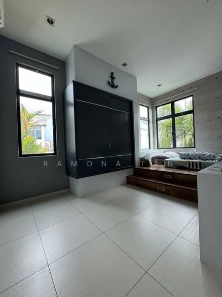 Rumah Berkembar untuk Dijual di Taman Vista Kirana (Bukit Katil) - Ramona Tan - Bedroom - PropertyGuru.com.my