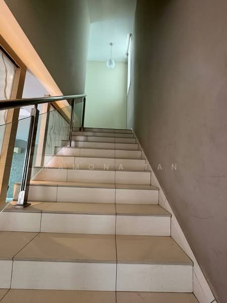 Rumah Berkembar untuk Dijual di Taman Vista Kirana (Bukit Katil) - Ramona Tan - Corridor - PropertyGuru.com.my