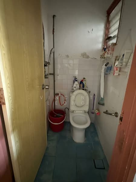 2-storey Terraced House for Sale in Pandan Perdana (Ampang) - Vincent Leong - Bathroom - PropertyGuru.com.my
