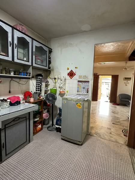2-storey Terraced House for Sale in Pandan Perdana (Ampang) - Vincent Leong - Kitchen - PropertyGuru.com.my
