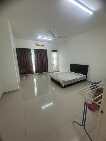 Rumah Teres 2 Tingkat untuk Disewa di Bandar Sri Sendayan (Negeri Sembilan) - Justin Lim - Bedroom - PropertyGuru.com.my