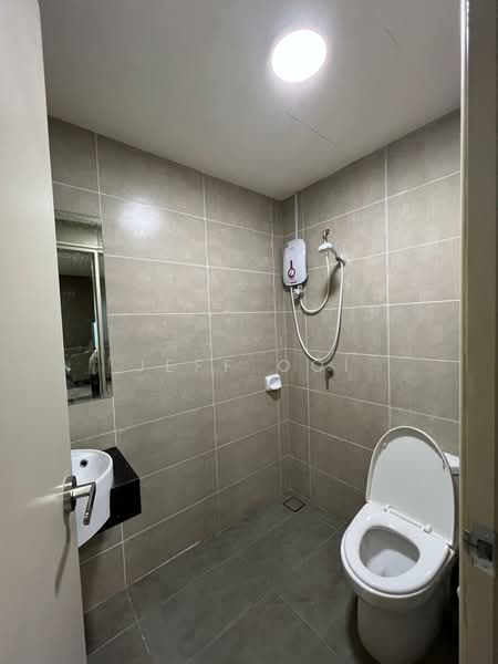 Servis Apartment untuk Disewa di Liberty @ Arc - Jeff Ooi - Bathroom - PropertyGuru.com.my