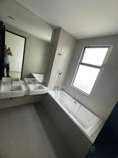 3-storey Terraced House for Sale in Laman Bayu (Bukit Jalil) - Jack Wong - Bathroom - PropertyGuru.com.my