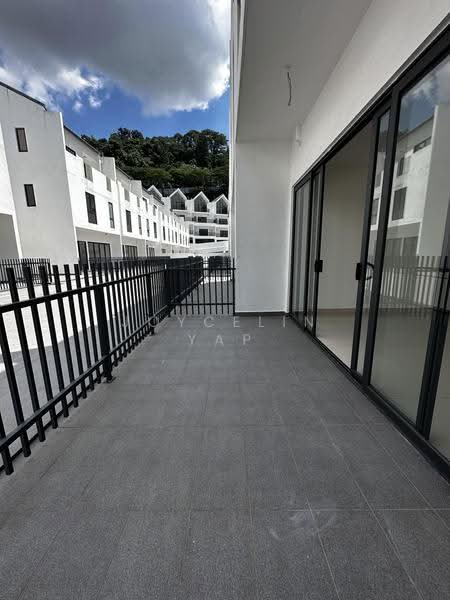 4-storey Terraced House for Sale in Damansara Perdana (Selangor) - Joycelin Yap - Exterior - PropertyGuru.com.my