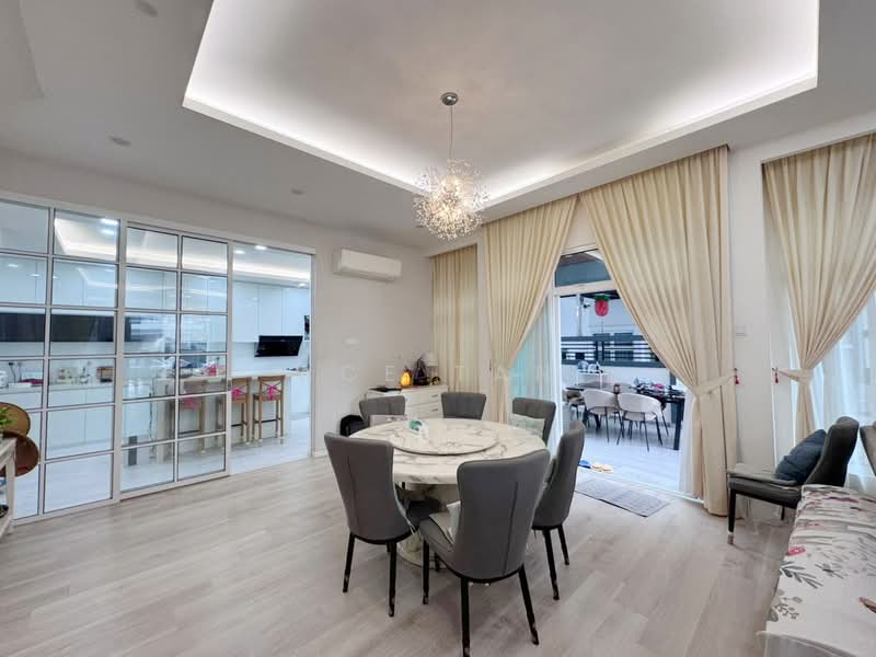 Cluster House for Sale in Nusa Sentral (Iskandar Puteri (Nusajaya)) - Ace Tan - Dining Area - PropertyGuru.com.my