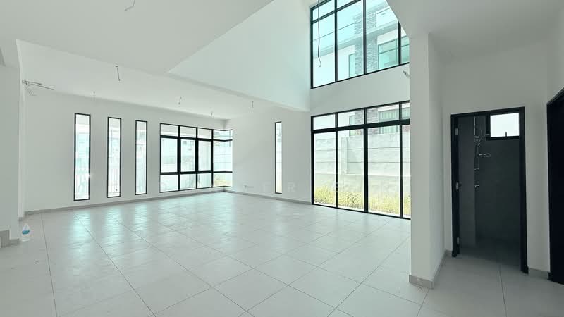 Rumah Berkembar untuk Dijual di Batu 9 (Cheras) - Denver Sin - Living Room - PropertyGuru.com.my