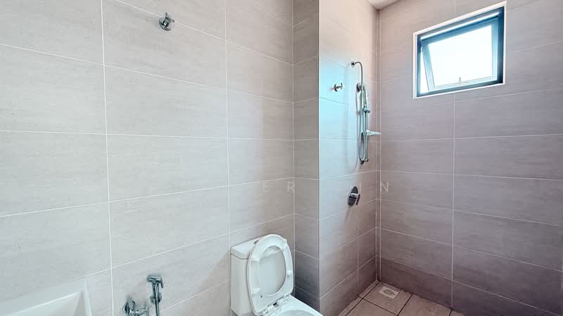Rumah Berkembar untuk Dijual di Batu 9 (Cheras) - Denver Sin - Bathroom - PropertyGuru.com.my