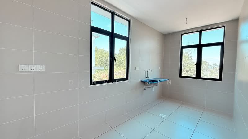 Rumah Berkembar untuk Dijual di Batu 9 (Cheras) - Denver Sin - Kitchen - PropertyGuru.com.my