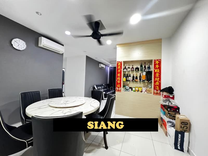 Kondominium untuk Dijual di Sierra East - Siang . - Dining Room - PropertyGuru.com.my