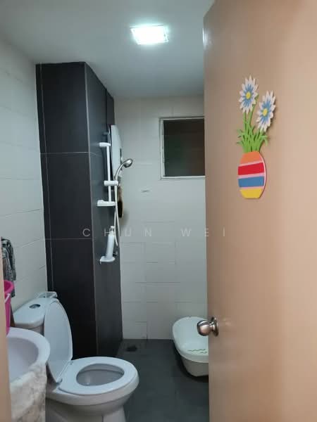 Service Residence for Rent at Endah Promenade - Chun Wei - Bathroom - PropertyGuru.com.my