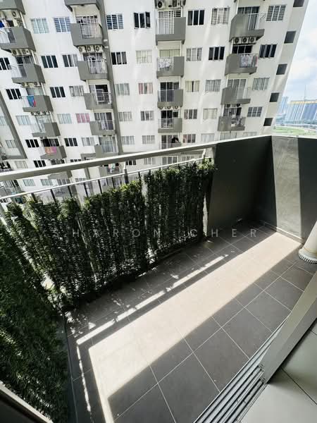 Servis Apartment untuk Disewa di Residensi Desa Satumas - Sharon Cher - Balcony - PropertyGuru.com.my