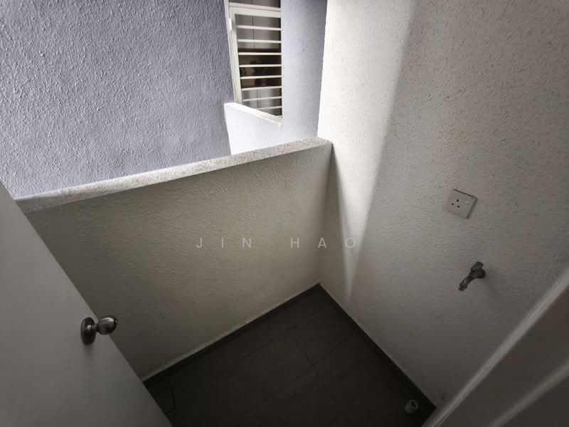 Service Residence for Rent at UNIO Residence - Jin Hao - Exterior - PropertyGuru.com.my