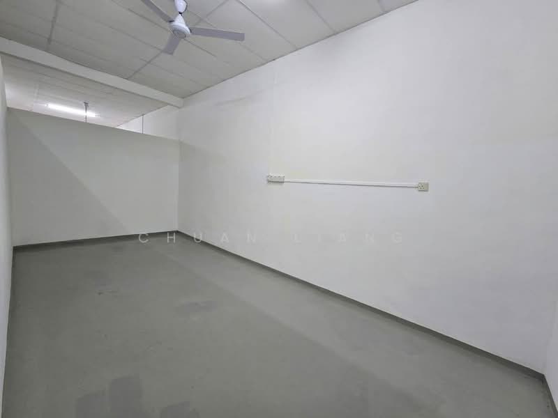 Kedai / Pejabat untuk Dijual di Senai (Kulai) - Chuan Liang - Interior - PropertyGuru.com.my